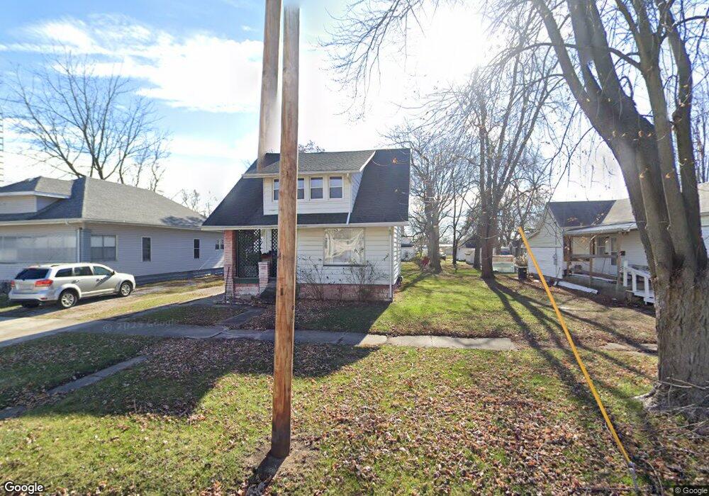 2709 Pine Ave, Mattoon, IL 61938 - photo 1