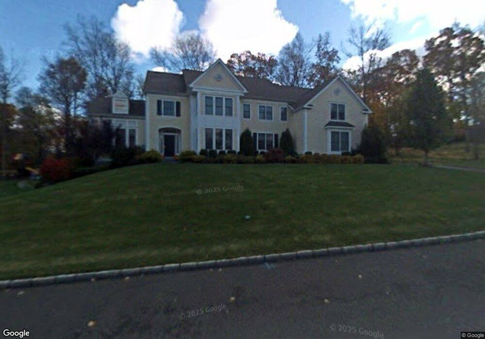 8 Augusta Ct, Purchase, NY 10577 - photo 1