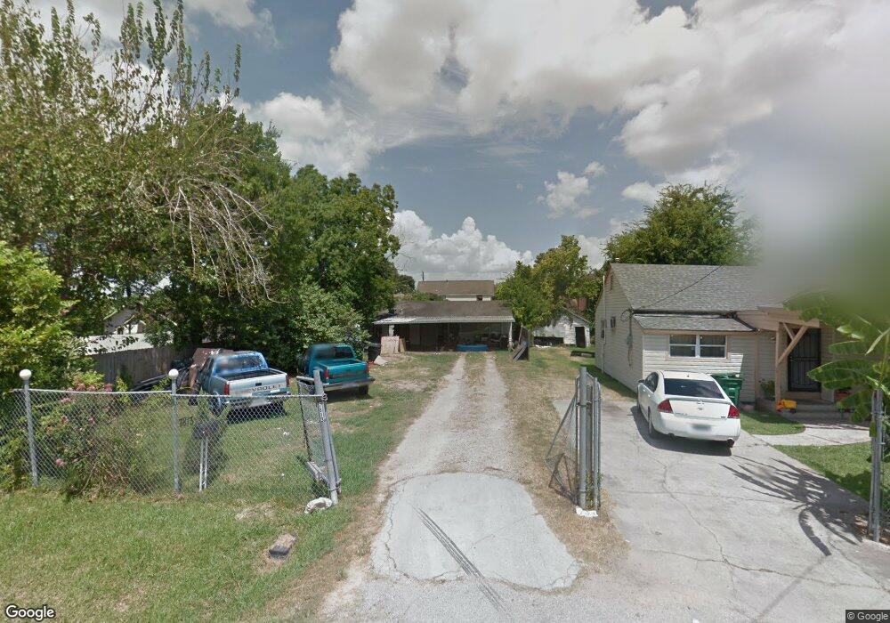 7813 Easton St, Houston, TX 77017 - photo 1