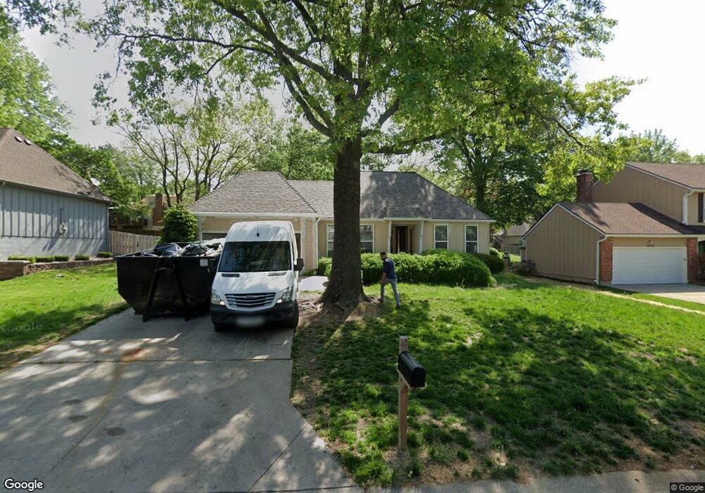 10307 Westgate St, Lenexa, KS 66215 - photo 1