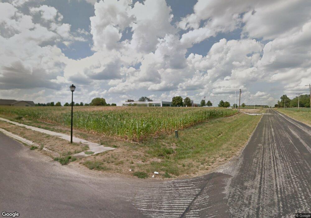 4 Applebee Farm Dr, Jacksonville, IL 62650 - photo 1