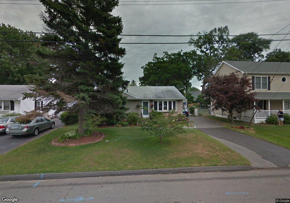 126 Great Circle Rd, West Haven, CT 06516 - photo 1