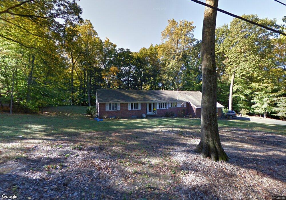 94 Locust Ln, Upper Saddle River, NJ 07458 - photo 1