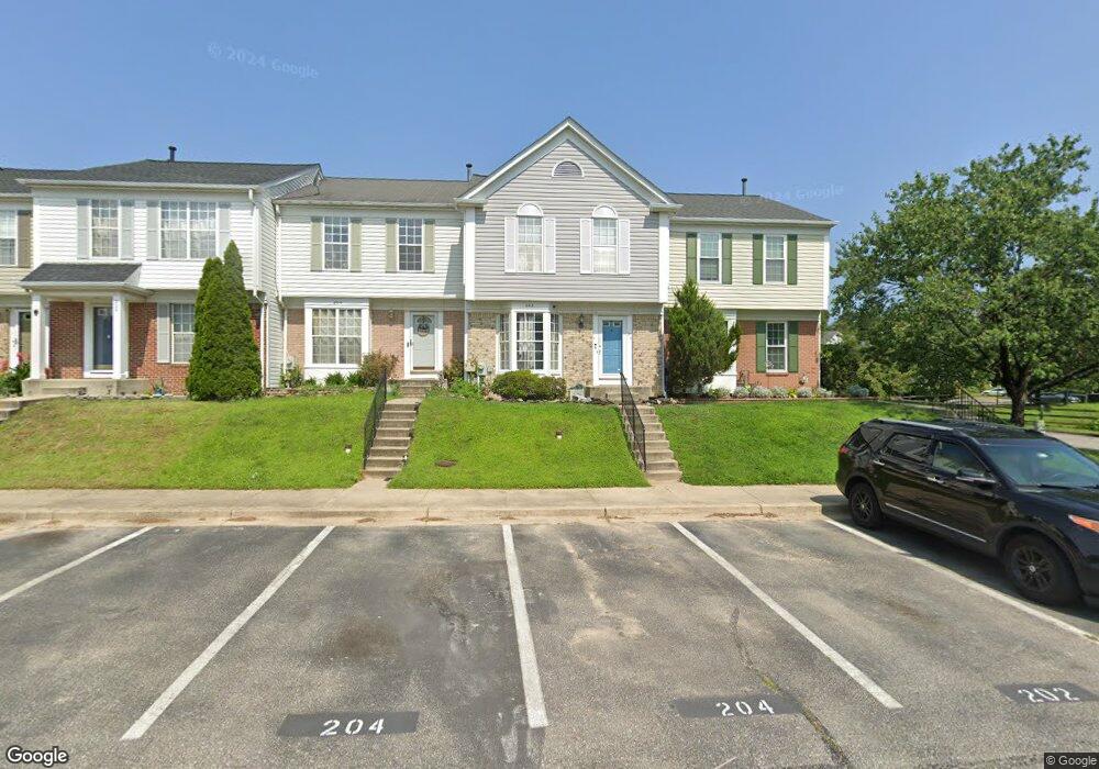 202 Royal Oak Ct, Odenton, MD 21113 - photo 1