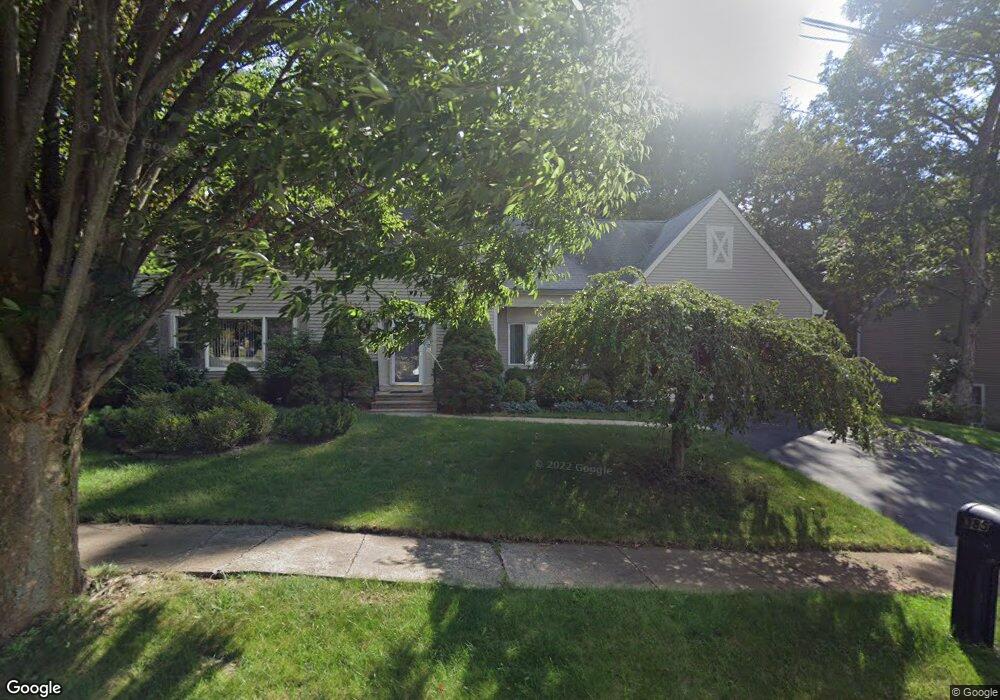 385 Stevenson Rd, New Haven, CT 06515 - photo 1