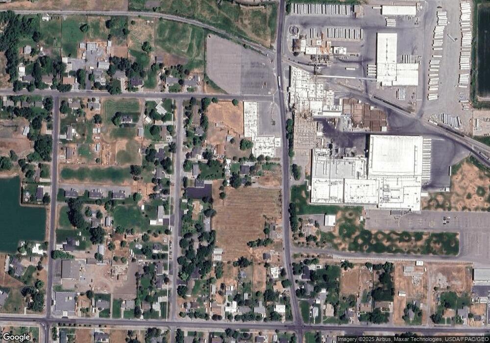 377 N 200 W, Hyrum, UT 84319 - photo 1