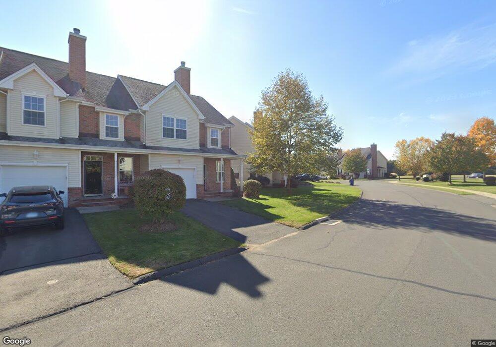 36 Last Leaf Cir unit 67, Windsor, CT 06095 - photo 1