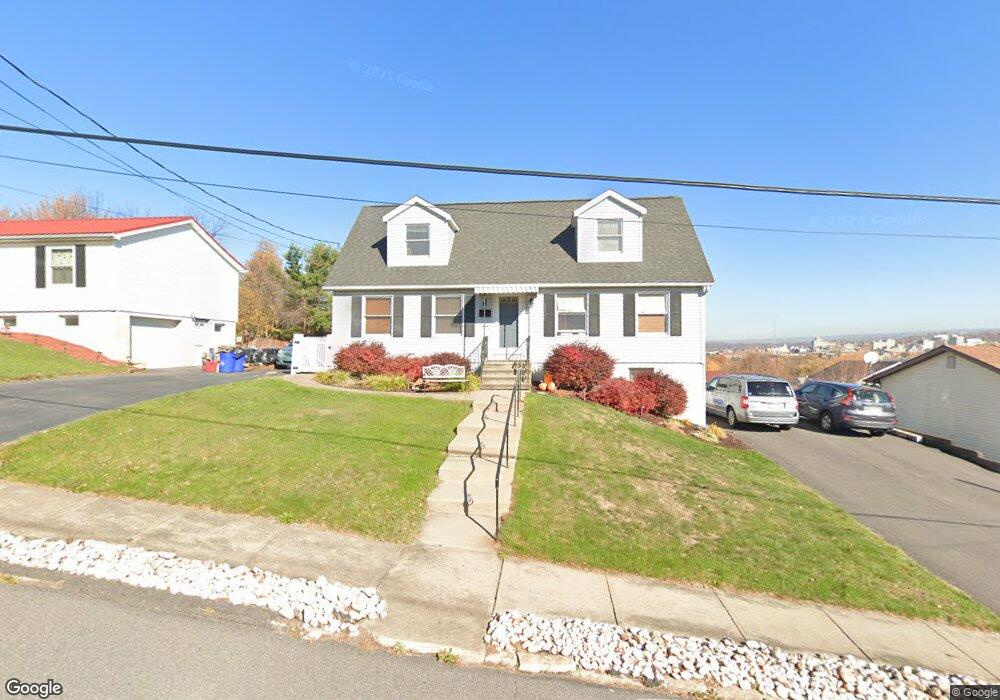 604 W Elm St, Scranton, PA 18504 - photo 1