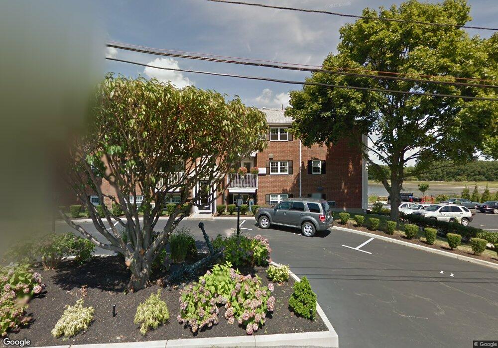 300 River St unit 10, North Weymouth, MA 02191 - photo 1