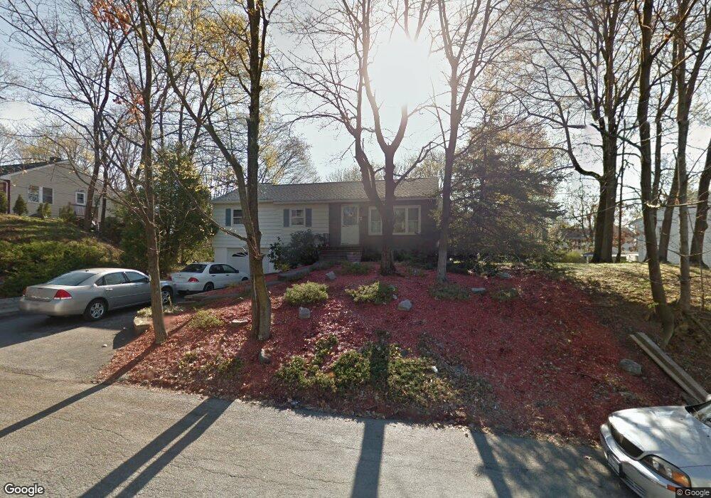 11 Musselman Dr, Poughkeepsie, NY 12601 - photo 1