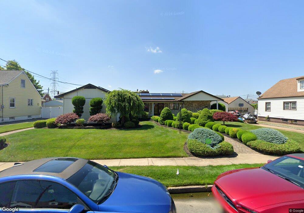 31 Maine Ave, Carteret, NJ 07008 - photo 1