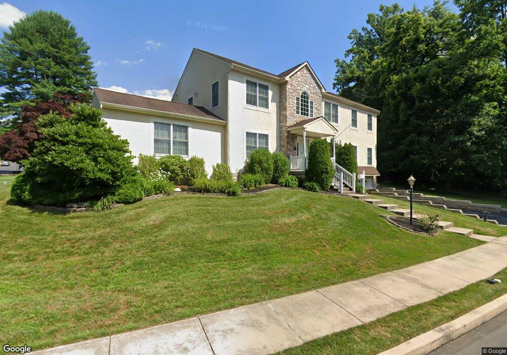 135 Sylvan Dr, Broomall, PA 19008 - photo 1