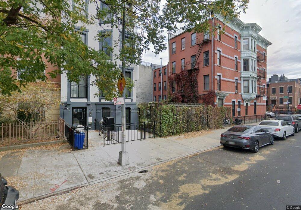 176 Stuyvesant Ave unit 3-R, Brooklyn, NY 11221 - photo 1