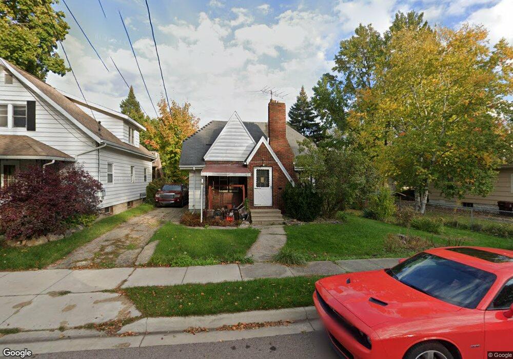 1715 Fletcher St, Lansing, MI 48910 - photo 1