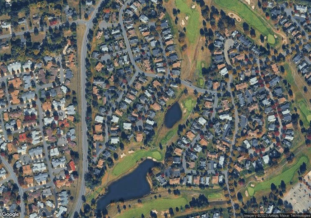 9A Alexander Hamilton Ct, Monroe Township, NJ 08831 - photo 1