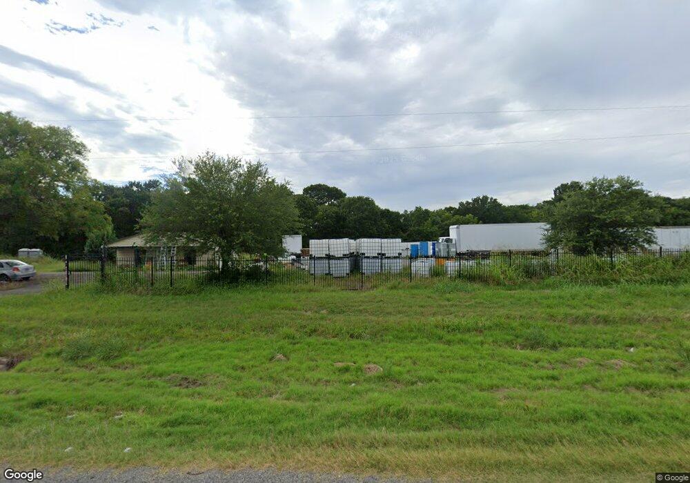2138 S State Highway 121, Bonham, TX 75418 - photo 1