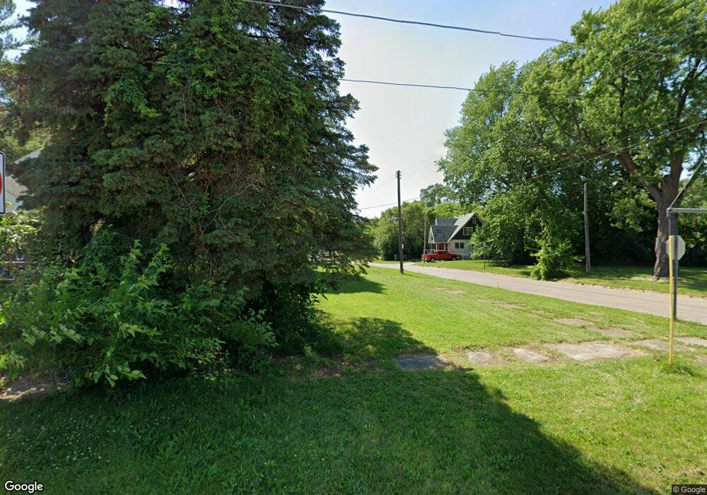 2802 Camden Ave, Flint, MI 48507 - photo 1