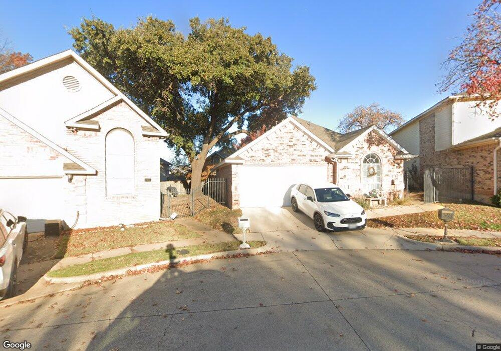 2905 Matterhorn Dr, Bedford, TX 76021 - photo 1