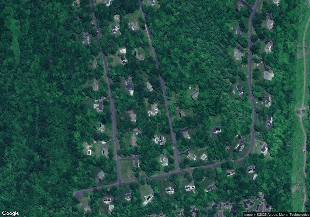 370 Carriage Dr, Southbury, CT 06488 - photo 1