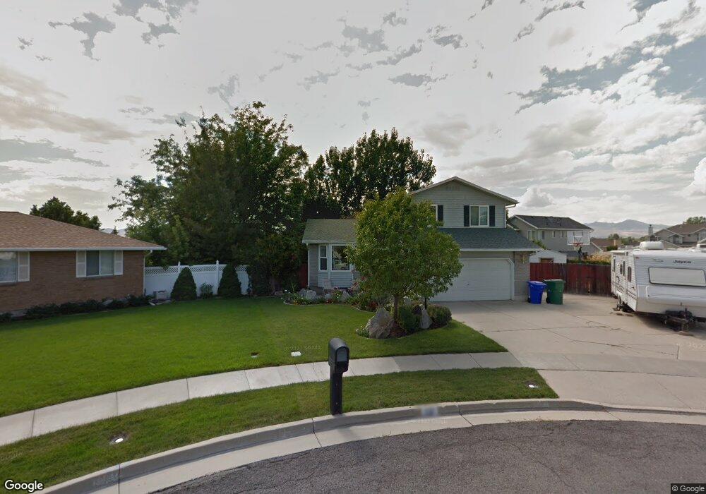 1137 W Buckwheat Cir, Riverton, UT 84065 - photo 1