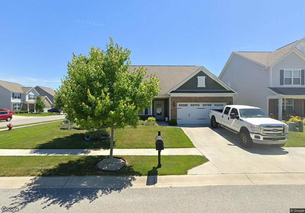 5437 Aster Dr, Plainfield, IN 46168 - photo 1