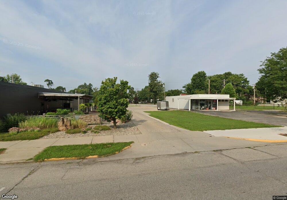 327 N Main St, Elkhart, IN 46516 - photo 1