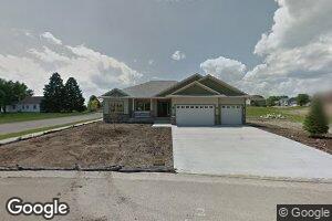 1040 Homestead Dr, Jordan, MN 55352