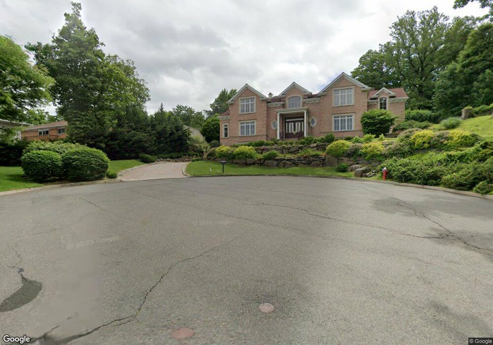 51 Mcdermott Way, Englewood Cliffs, NJ 07632 - photo 1