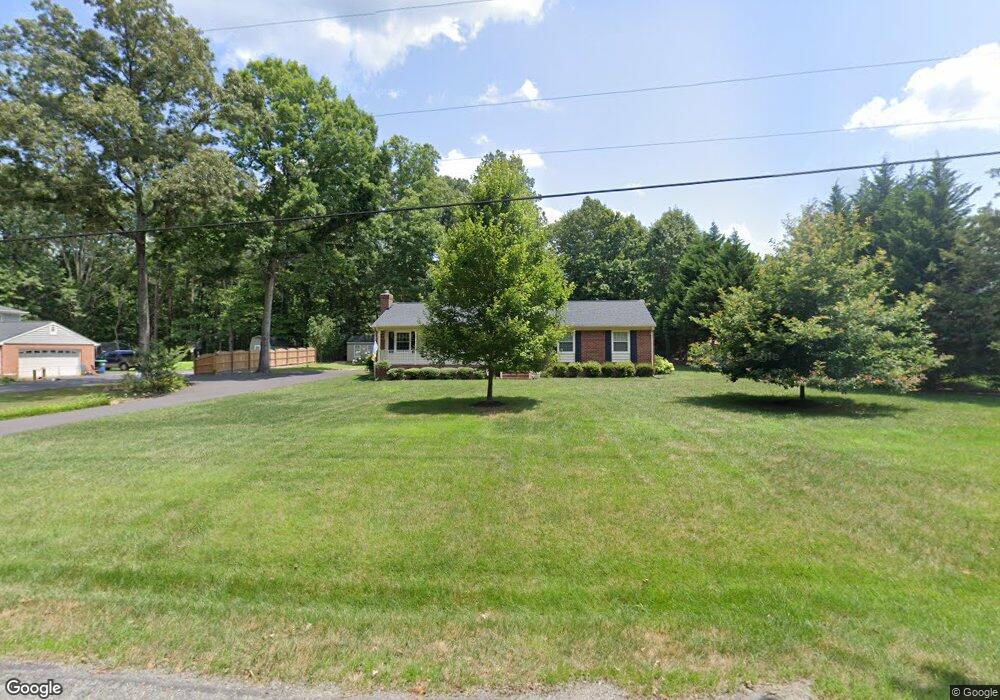 11128 Linderwood Dr, Mechanicsville, VA 23116 - photo 1