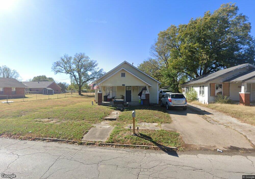 1118 N Oklahoma Ave, Okmulgee, OK 74447 - photo 1