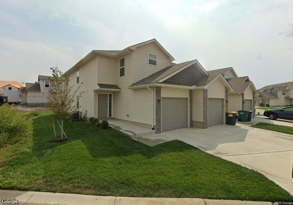 21595 Franklin St, Spring Hill, KS 66083 - photo 1