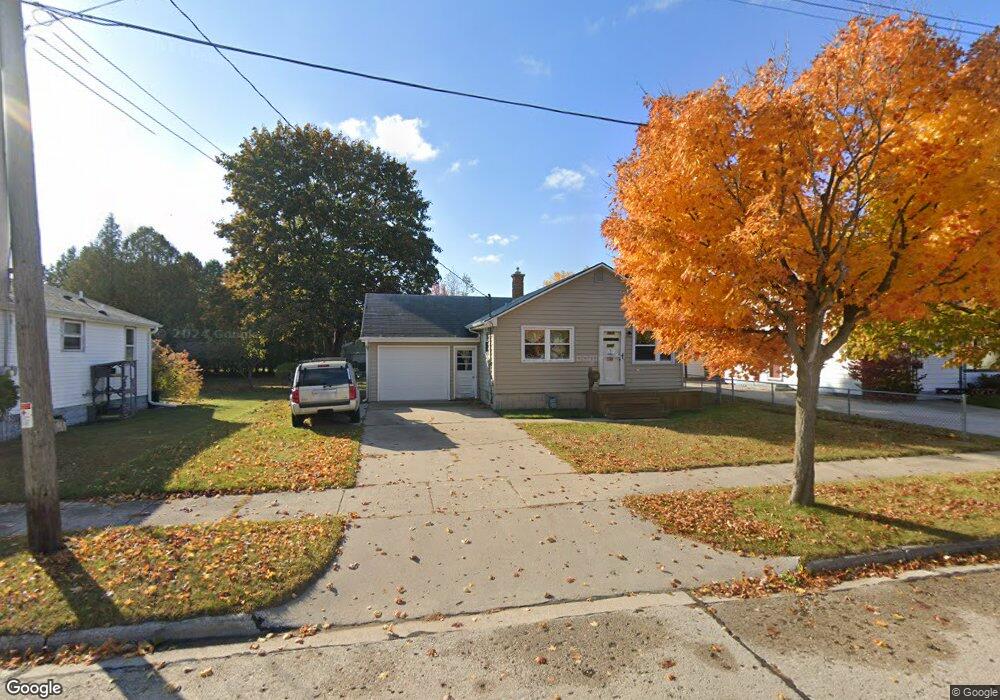 2617 10th St, Two Rivers, WI 54241 - photo 1