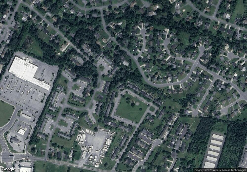 409 Georgetowne Ct, Stephens City, VA 22655 - photo 1