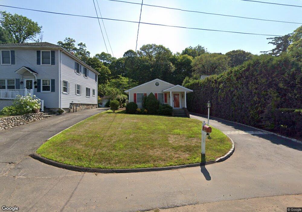 69 Hoyt St, Darien, CT 06820 - photo 1