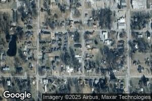 123 S 6th St, Albion, IL 62806
