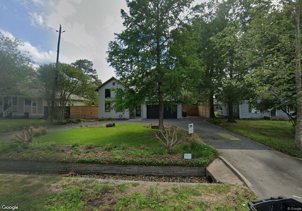 709 Sue Barnett Dr, Houston, TX 77018 - photo 1