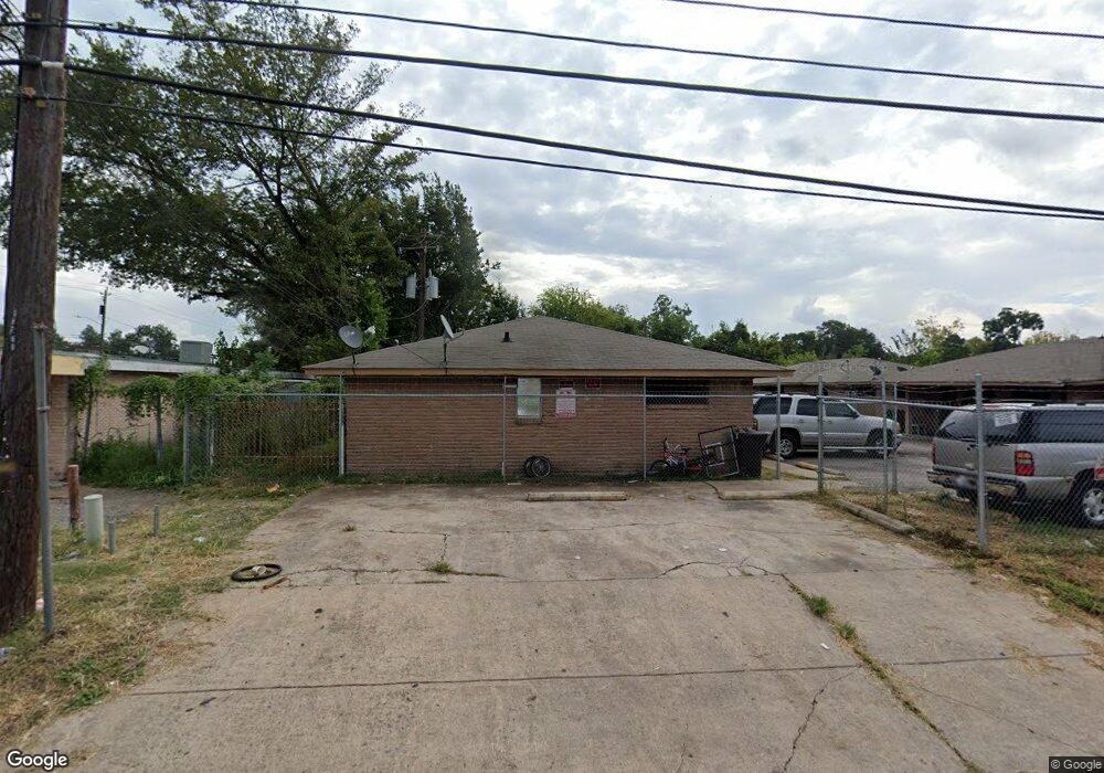 5820 Hirsch Rd, Houston, TX 77026 - photo 1