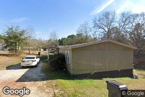 133 Mckinnon St, Claxton, GA 30417