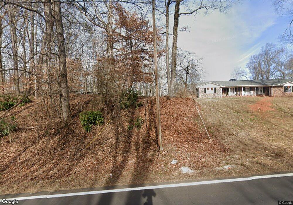 3947 Honeysuckle Rd, Gainesville, GA 30506 - photo 1