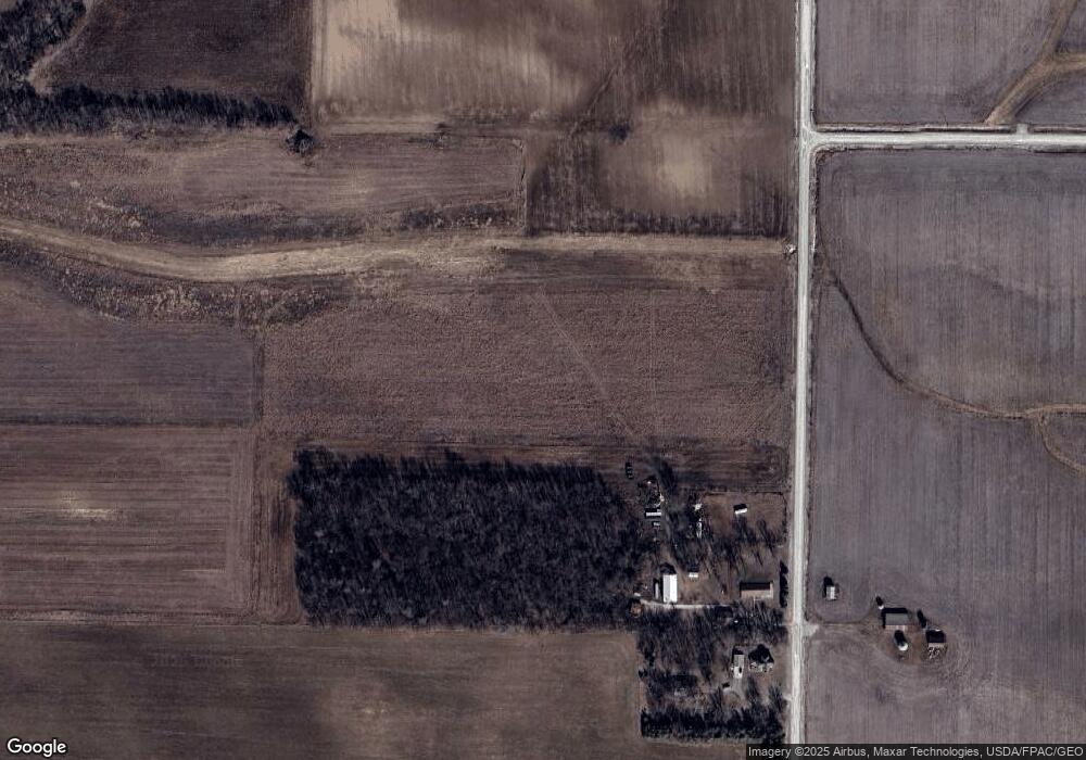 5048 Rolling Acres Rd, Walker, IA 52352 - photo 1