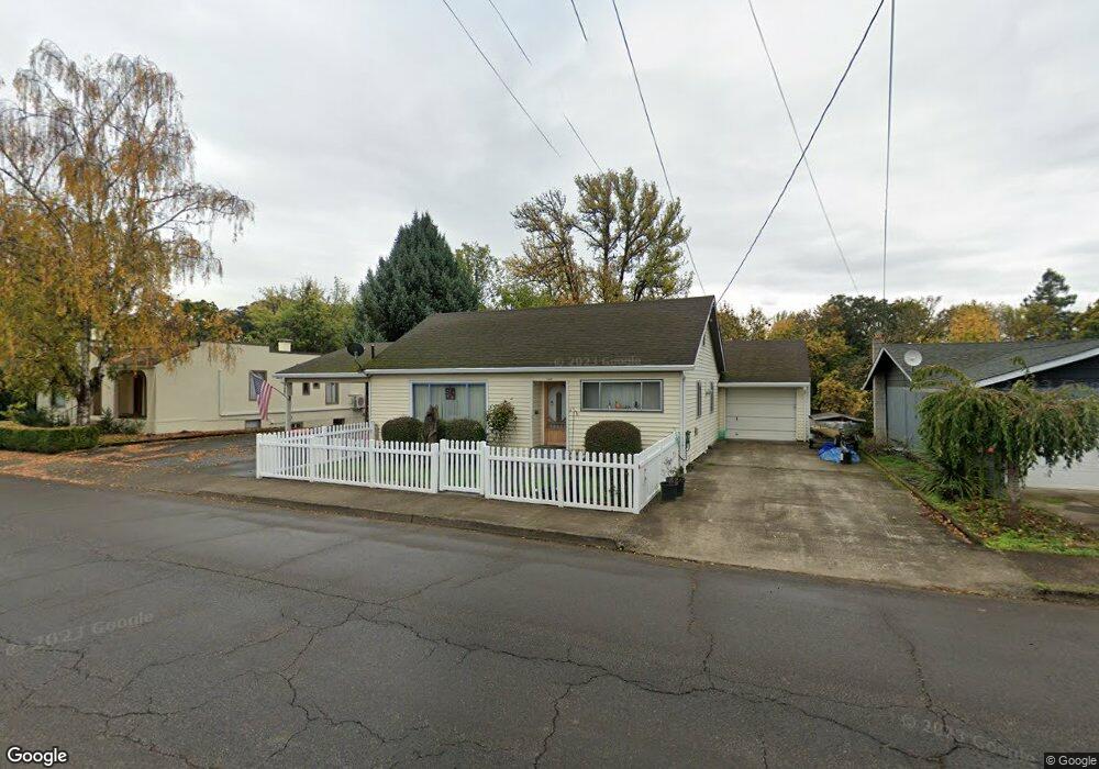 730 E Main St, Sheridan, OR 97378 - photo 1