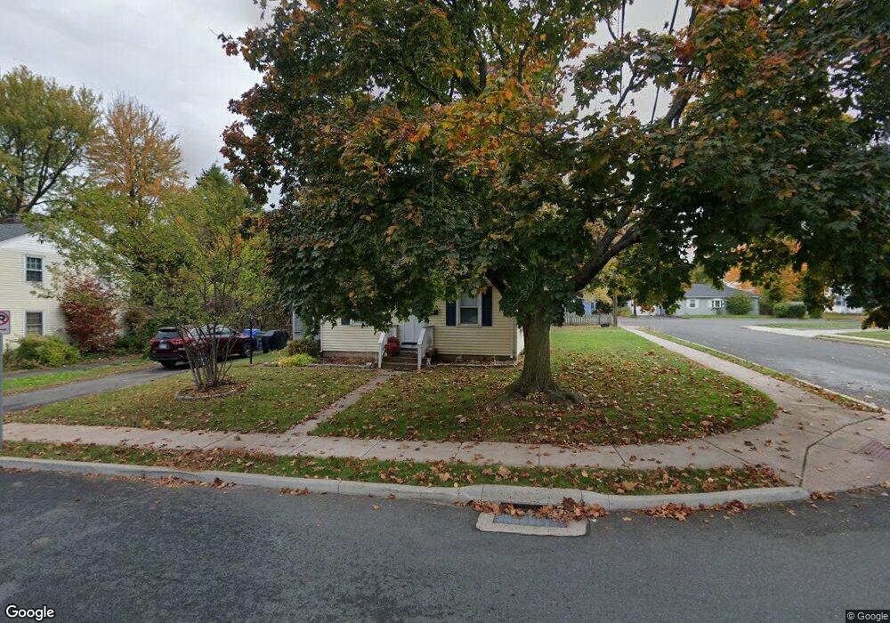 27 Waddell Rd, Manchester, CT 06040 - photo 1