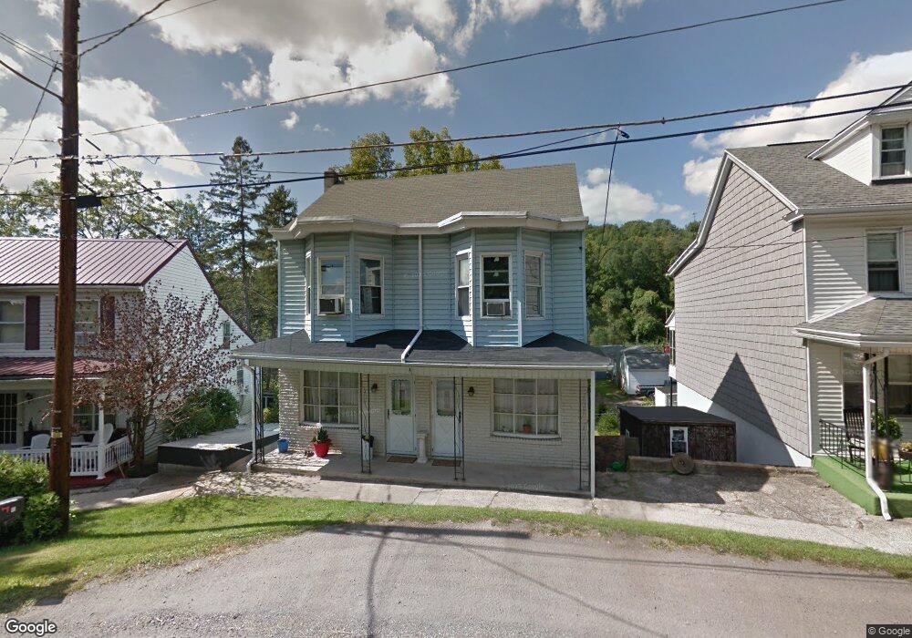 887 Ann St, Pottsville, PA 17901 - photo 1
