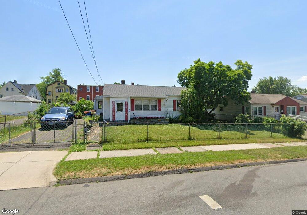 49 Wayland St, Hartford, CT 06114 - photo 1