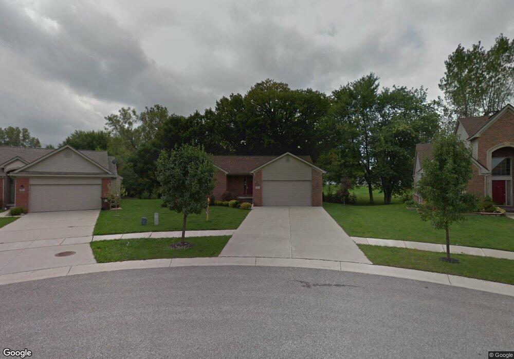 12181 Spencer Ln, Carleton, MI 48117 - photo 1