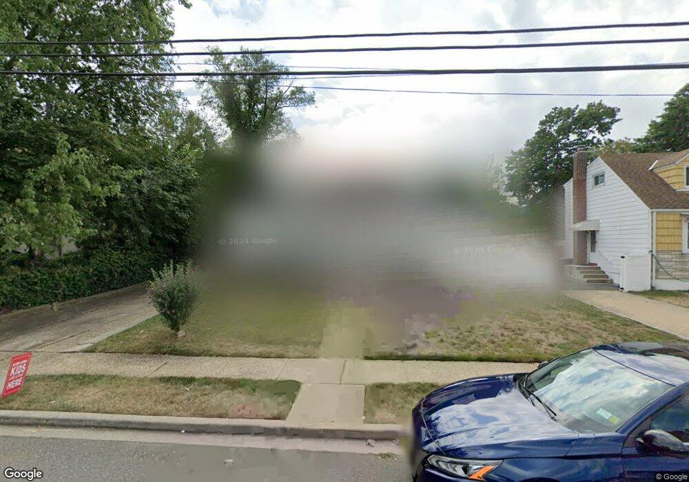 453 Whitestar Ave, West Hempstead, NY 11552 - photo 1