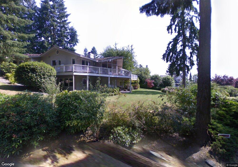 7227 W Mercer Way, Mercer Island, WA 98040 - photo 1