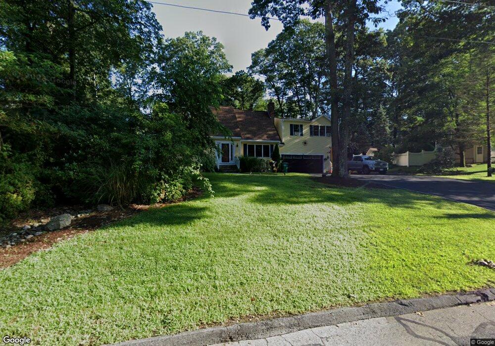 76 Michael Ln, Northbridge, MA 01534 - photo 1