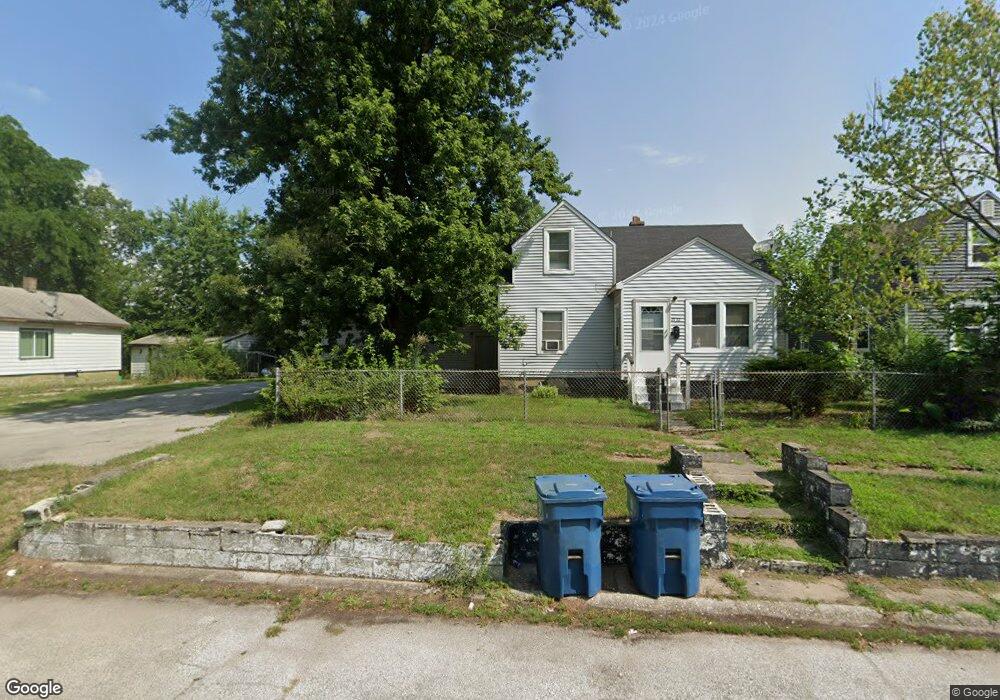 2732 W 19th Place, Gary, IN 46404 - photo 1