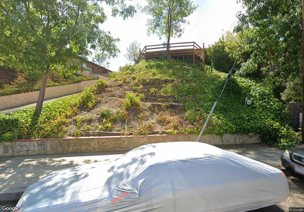 21794 Ybarra Rd, Woodland Hills, CA 91364 - photo 1